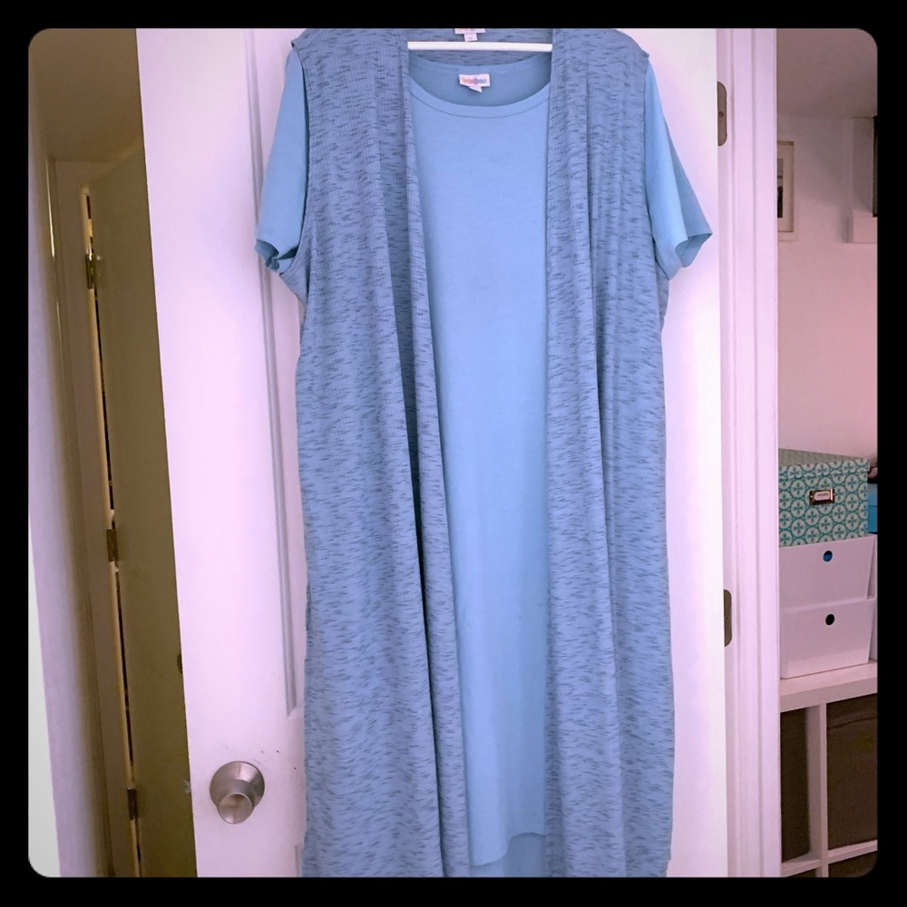 Light Blue LuLaRoe Jessie 3X and Joy XL